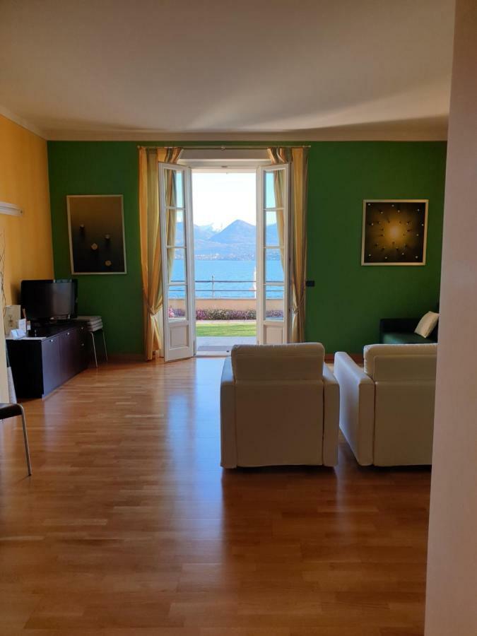 Hotel Residence La Luna Nel Porto ستريزا المظهر الخارجي الصورة