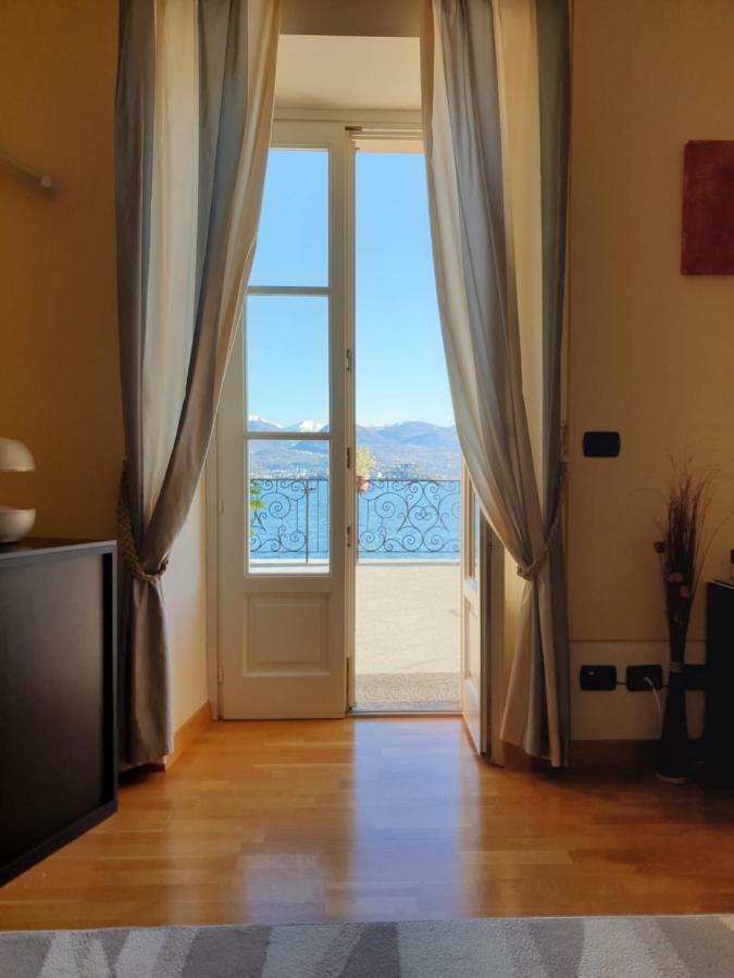 Hotel Residence La Luna Nel Porto ستريزا المظهر الخارجي الصورة