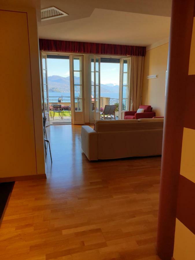 Hotel Residence La Luna Nel Porto ستريزا المظهر الخارجي الصورة
