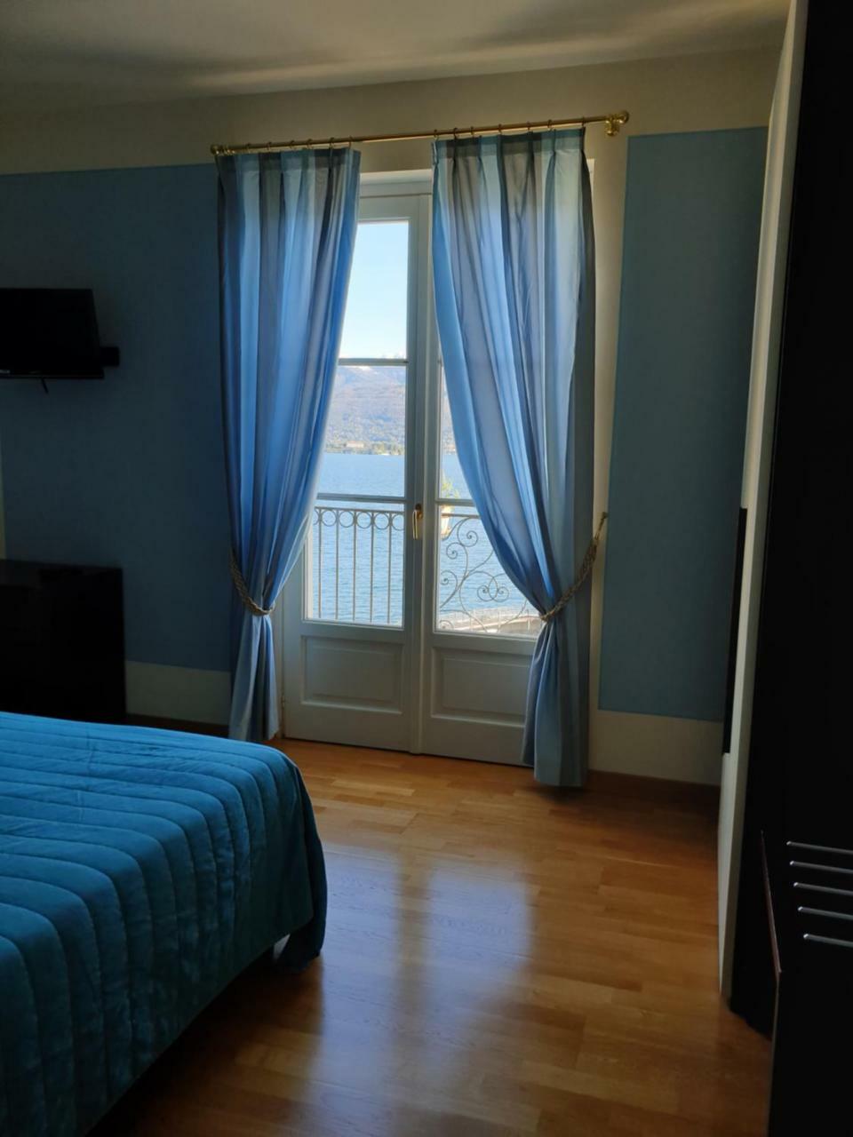 Hotel Residence La Luna Nel Porto ستريزا المظهر الخارجي الصورة